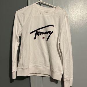 Very good crewneck